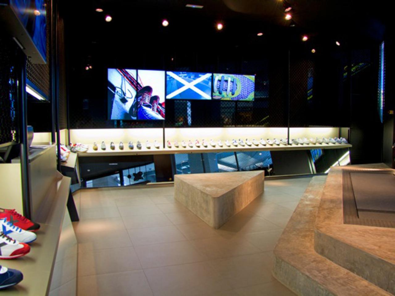 Frameweb | Munich Footwear Munich footwear