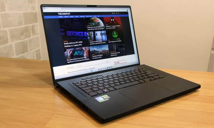 Dell XPS 13 (2026) Reviewing the Best Ultra-Portable Laptop with Tandem OLED