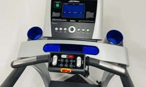 Life Fitness T5 Reviewing the Best High-Performance Home Treadmill with FlexDeck