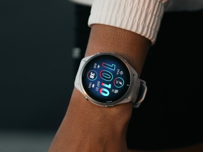 Garmin Forerunner 965 Reviewing the Best AMOLED GPS Watch for Triathletes