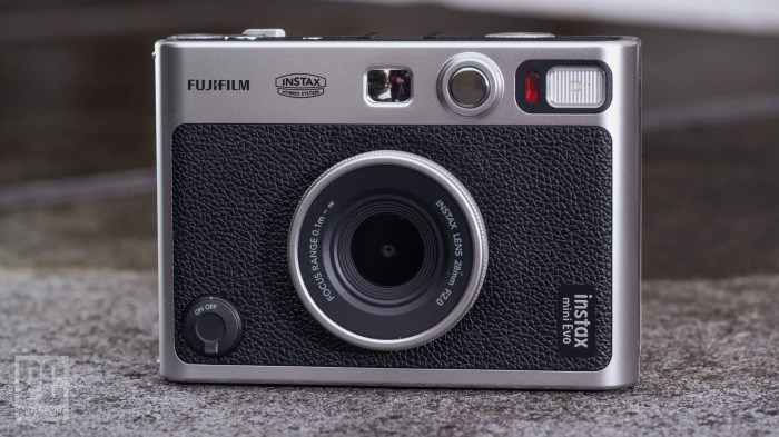 Fujifilm Instax Mini Evo 2 Evaluating the Best Hybrid Instant Camera Technology